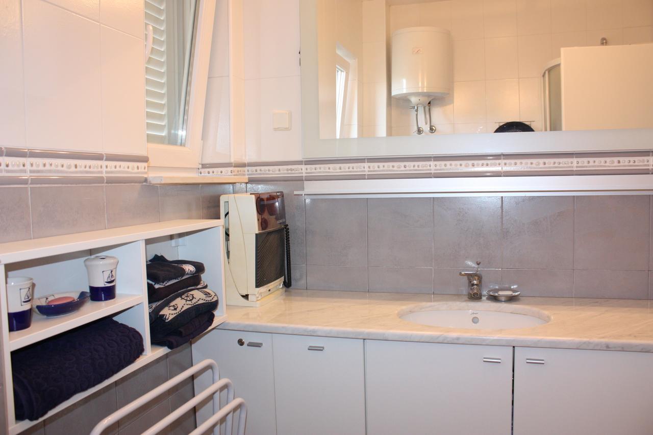Apartments Jtv Simuni Kolan Exteriör bild